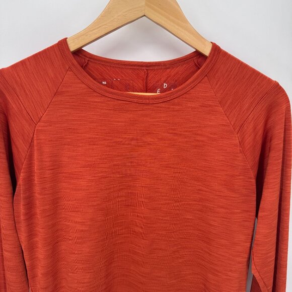 Mountain Hardwear Long Sleeve Crew Shirt Womens‎ Medium Rust Polyester - Picture 2 of 10